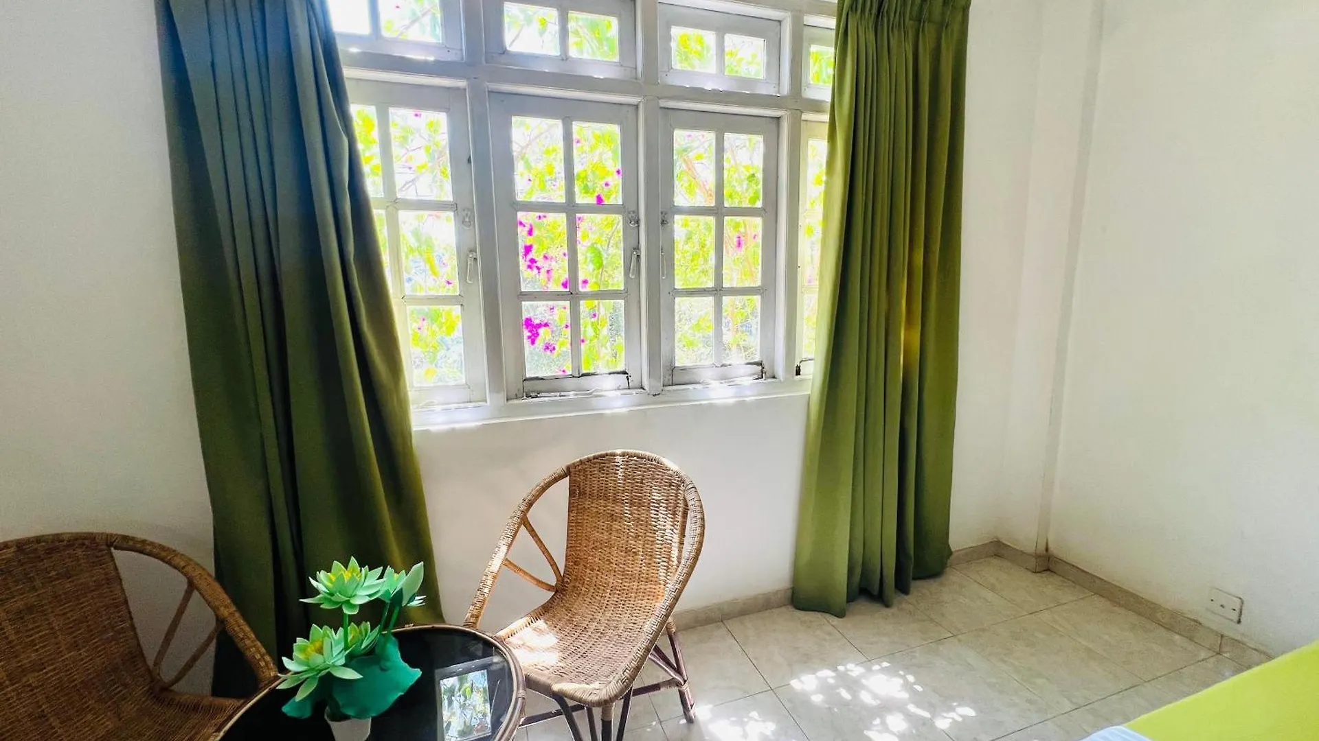 Hotel New Blue Mount View Kandy Sri Lanka